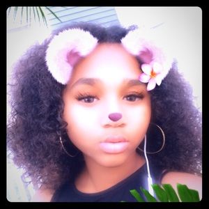 Meet your Posher, Kaysha